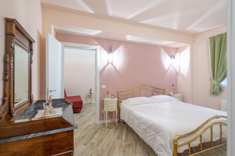 Residenza dei Piaceri Perduti-Rosa - B&B Lastra a Signa