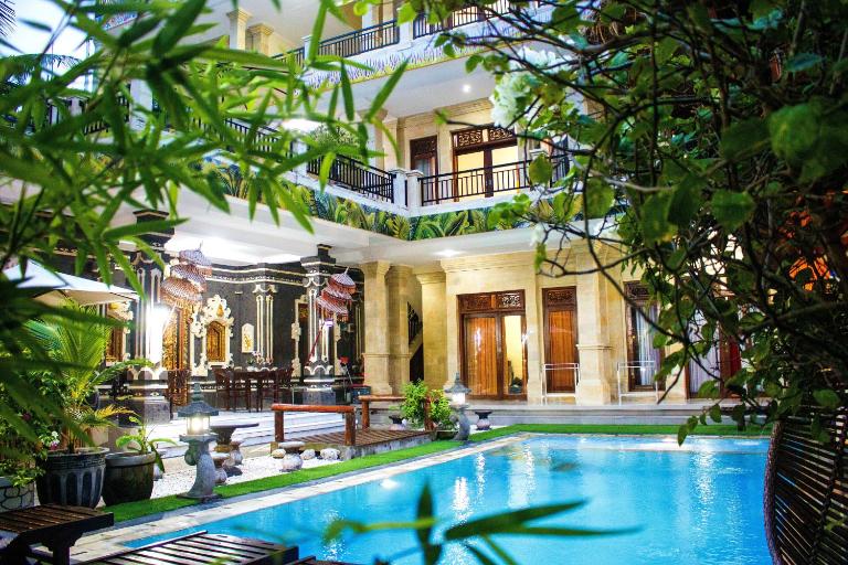 Bali 85 Beach Inn - B&B Padangbai
