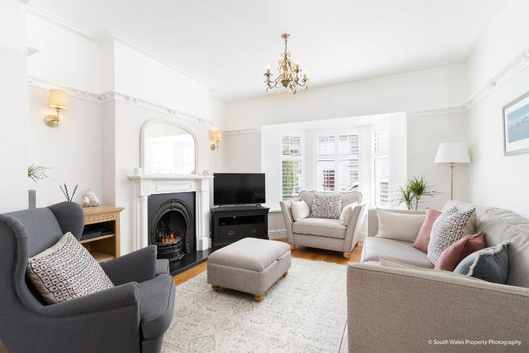 6 Woodville - B&B Mumbles