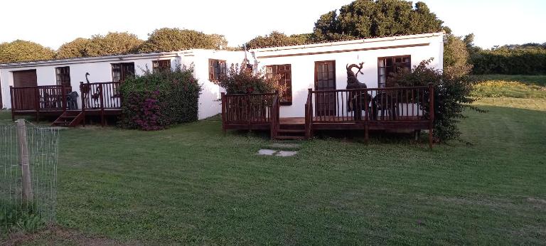 Faithlands Self-Catering Cottages - B&B Port Elizabeth