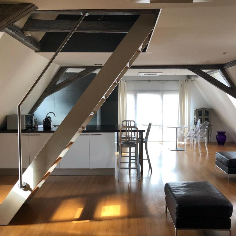 DUPLEX 15 - B&B Colmar
