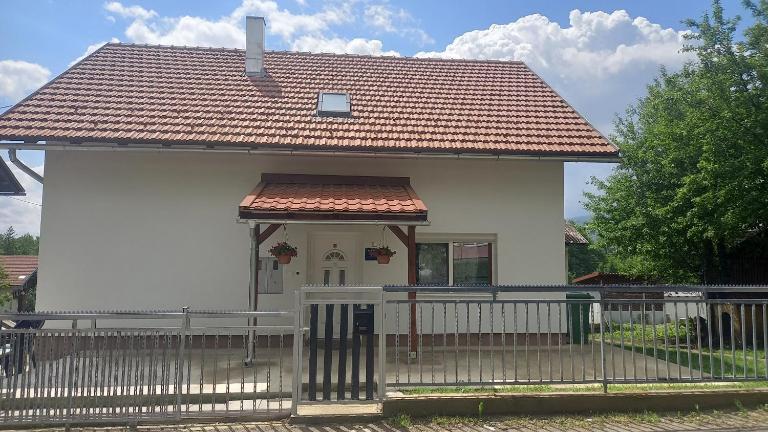 KETI - Ferienwohnung Plaški