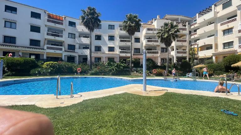 Apartamento Golf Beach - Chambres d'hôtes Benalmádena