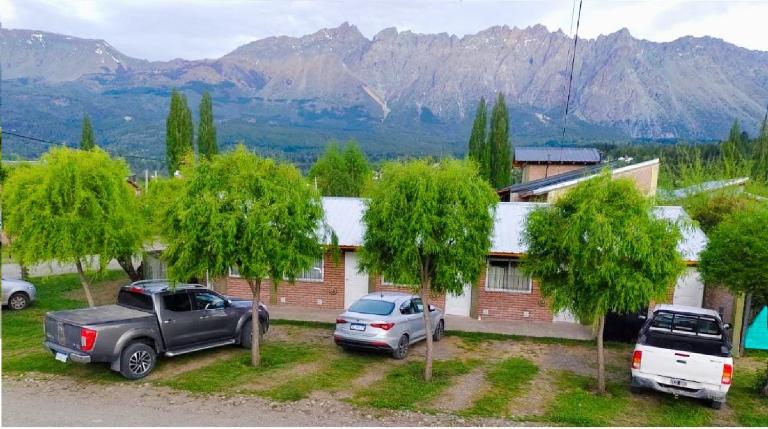 Los Lúpulos Departamentos Privados - B&B El Bolsón