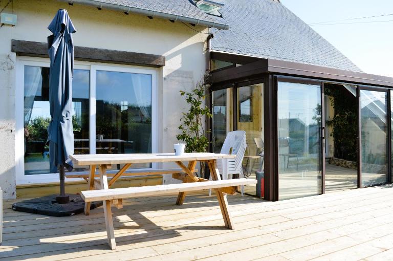 La maison penchée, avec jardin à 50m de la plage - B&B Asnelles