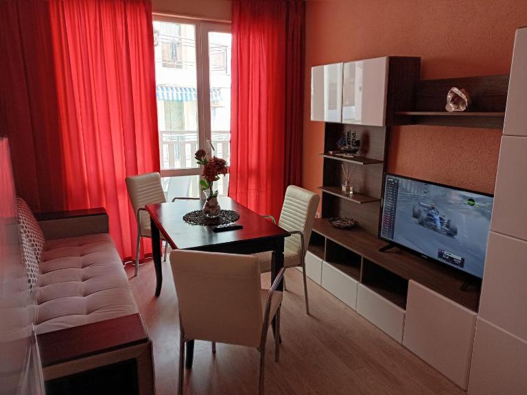 Апартамент Spirit - Ferienwohnung Nessebar