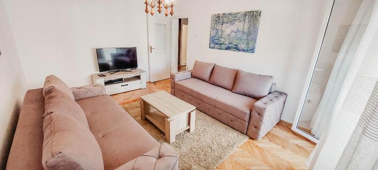Apartment Bracovic - city center - Ferienwohnung Bar
