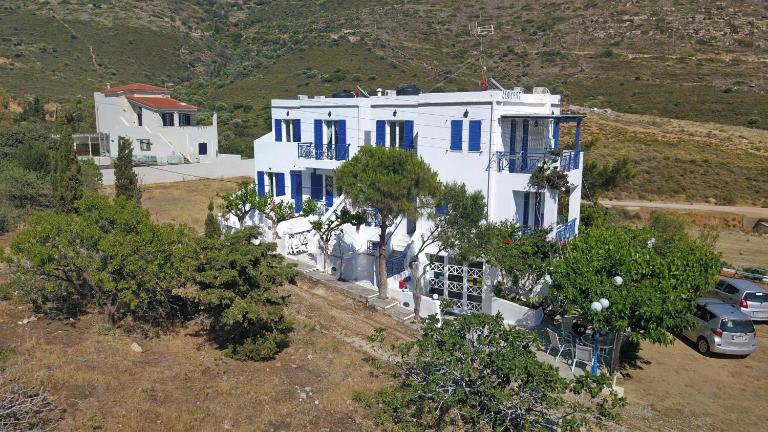 Villa Zefiros - B&B Kyprí