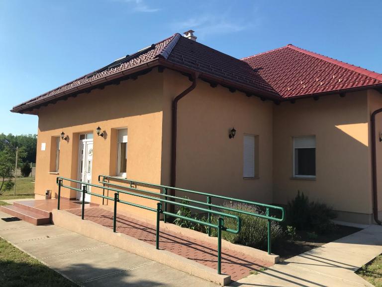 Bencsik Vendégház - B&B Szentkirály