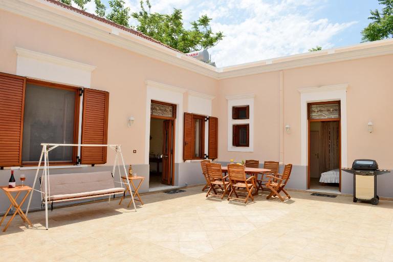 Classical Villa Archontiko D&M - B&B Rhodes