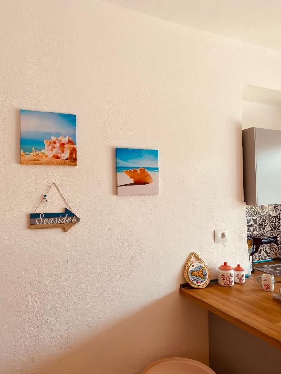 Coral Beach Apartment- Steps from Sea, AC & WIFI - Ferienwohnung Giardini Naxos