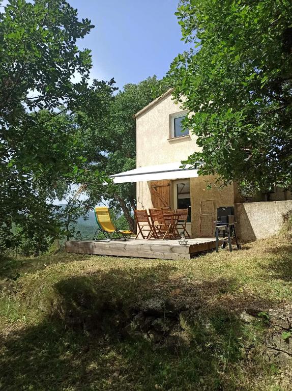Maison 38m2 15min de Corte 30min de Bastia - B&B Bigorno