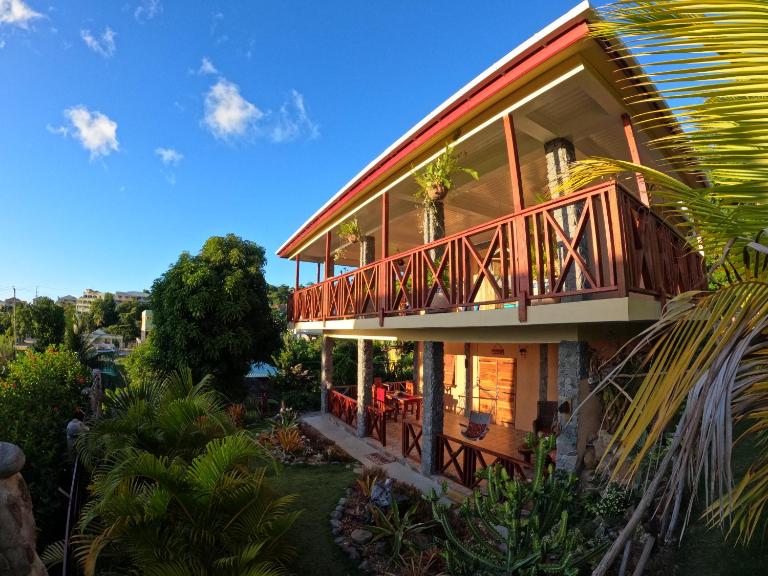 Orchid Resort Dominica - B&B Guillet