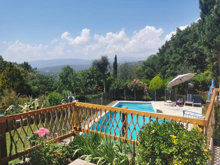 Guest House Casa Cassien - B&B Montauroux
