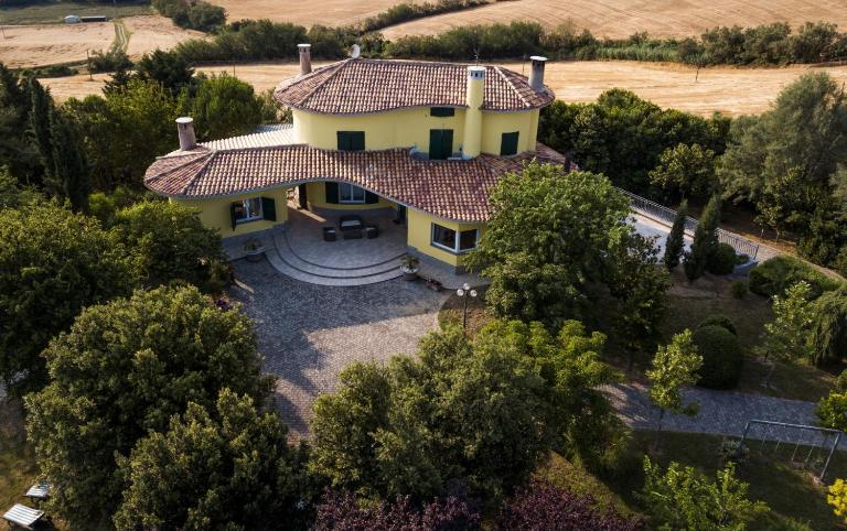 Casa Roda - Villa con piscina nel verde Ancona - B&B Polverigi
