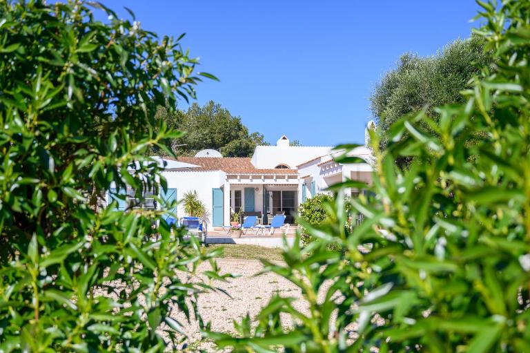 Quite villa with private pool in Binibeca - Bed and Breakfast Binibèquer Vell