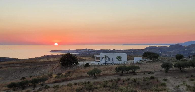 Casa Palombara - Healiday in Torre Salsa - Ferienwohnung Montallegro