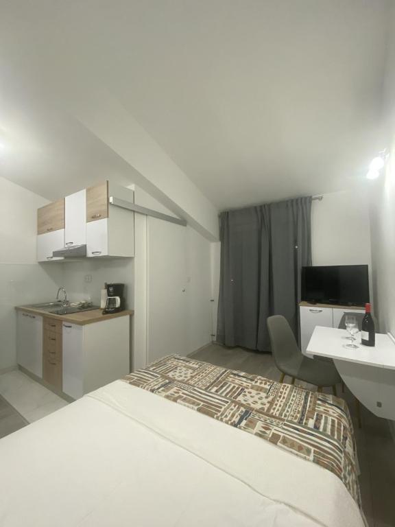 Apartman Freja II - B&B Podstrana