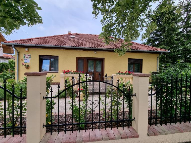 Muskátlis Ház - B&B Balatonlelle