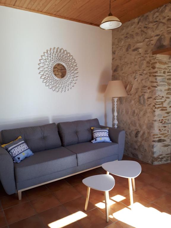 Bel appartement rénové dans maison bigourdane - Bed and Breakfast Pouzac