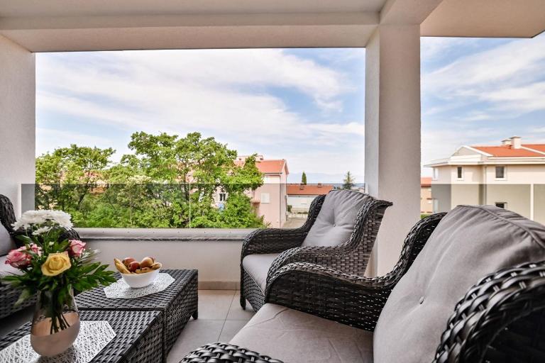 Luxury Apartment Nina with sea view - Chambres d'hôtes Sveti Anton