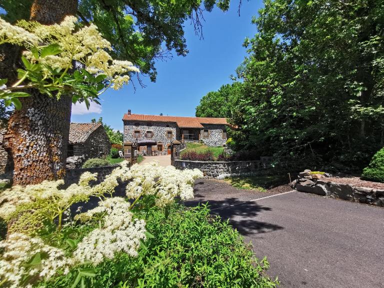 Le clos des pierres rouges - B&B Saint-Privat-d'Allier