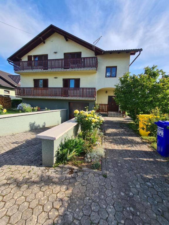 Apartman Bepo - B&B Gospić