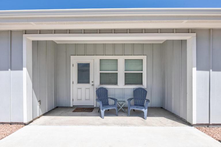 The Lah De Dah SH302 - B&B Port Aransas