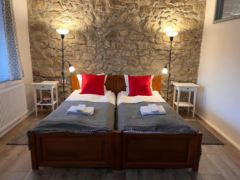 Vitamin K73 Vendégház - B&B Boldogkőváralja