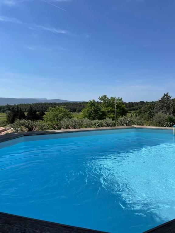 Sainte Victoire le Cabanon - B&B Puyloubier