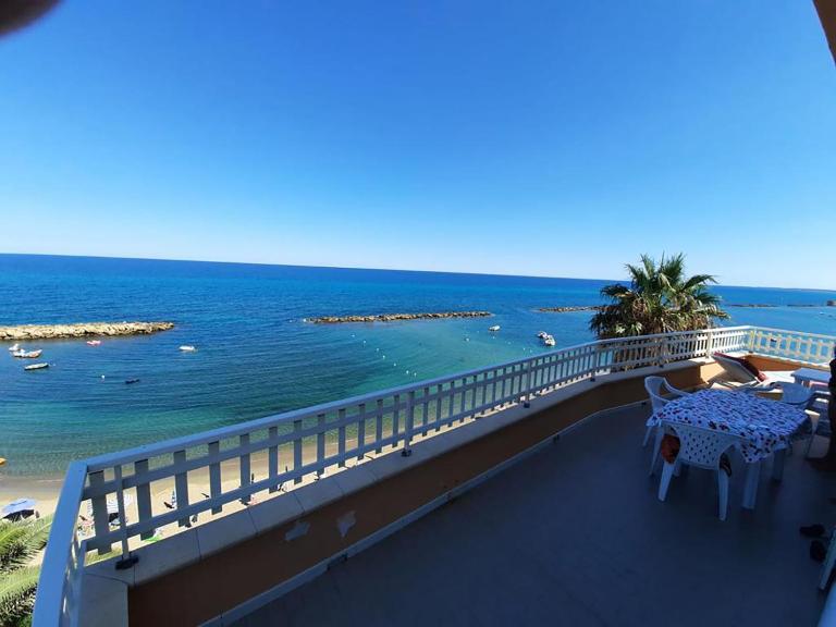 Appartamento Primo Sole - B&B Torre Melissa