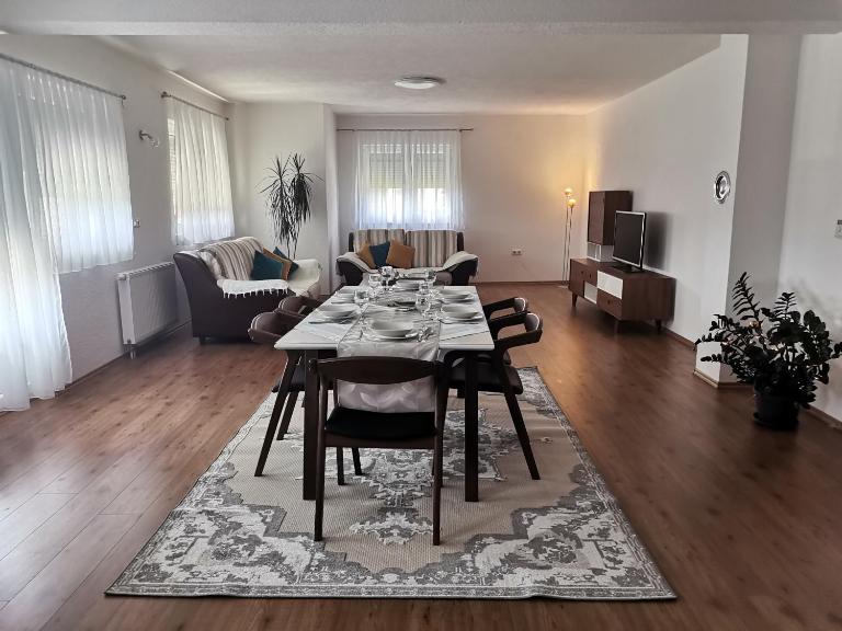 Apartman Sali - Chambres d'hôtes Bihać