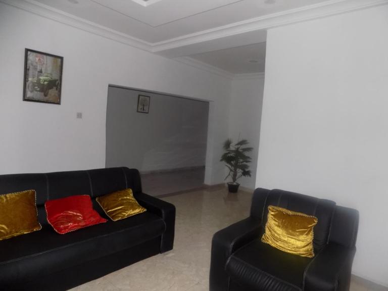Great Secured 1Bed Service Apartment ShortLet-FREE WIFI - off Peter Odili Road N60,000 - B&B Port Harcourt