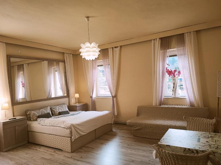 Penzion Přívoz - B&B Hřensko