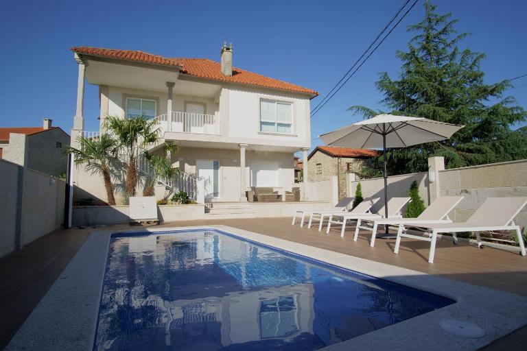 GALIHOST - A Casa de Lena - Apartamentos Turísticos - B&B Ribadumia