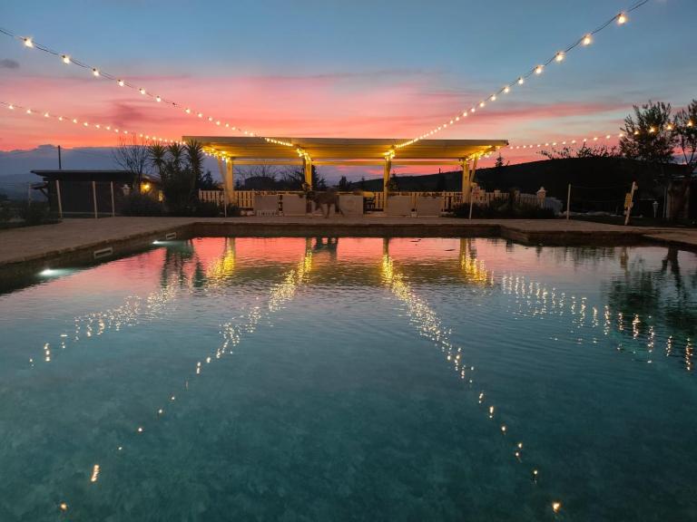 La Collina dei Cavalieri - B&B Belvedere Ostrense