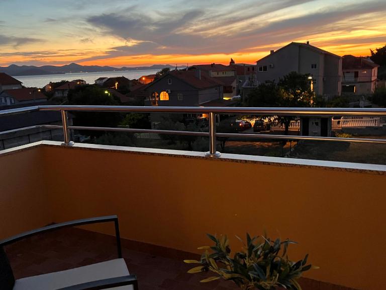 Marija Residence Bibinje - Chambres d'hôtes Bibinje