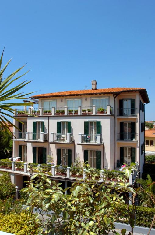 Riviera Residence - Ferienwohnung Marina di Pietrasanta
