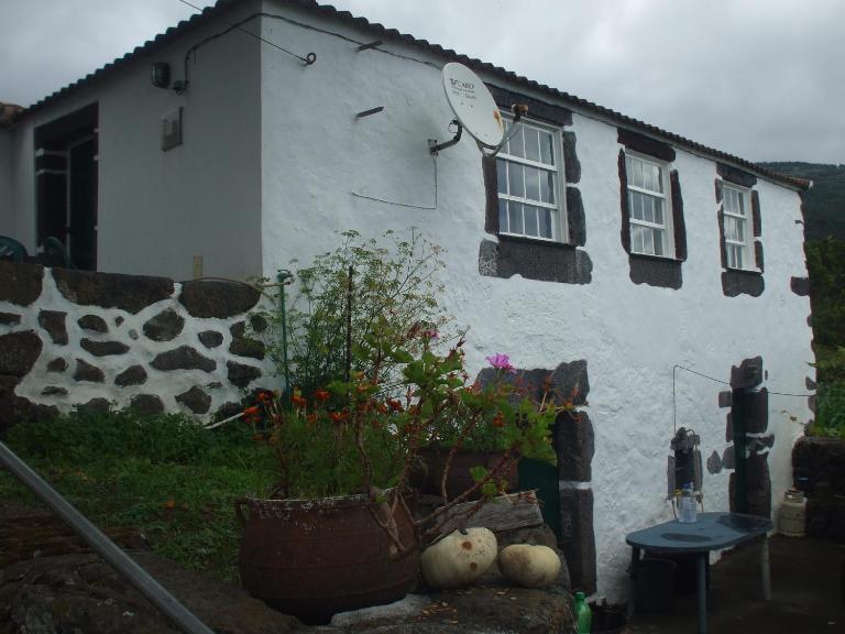 Adega do Batista - B&B Calheta