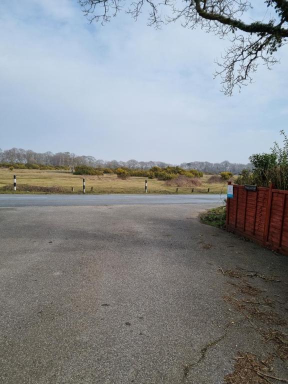 Lovely 2-Bedroom New Forest apartment on a Farm - B&B New Milton