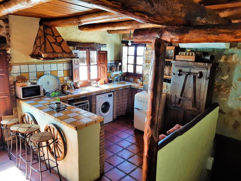 Casa Nazari - Bed and Breakfast Benaocaz