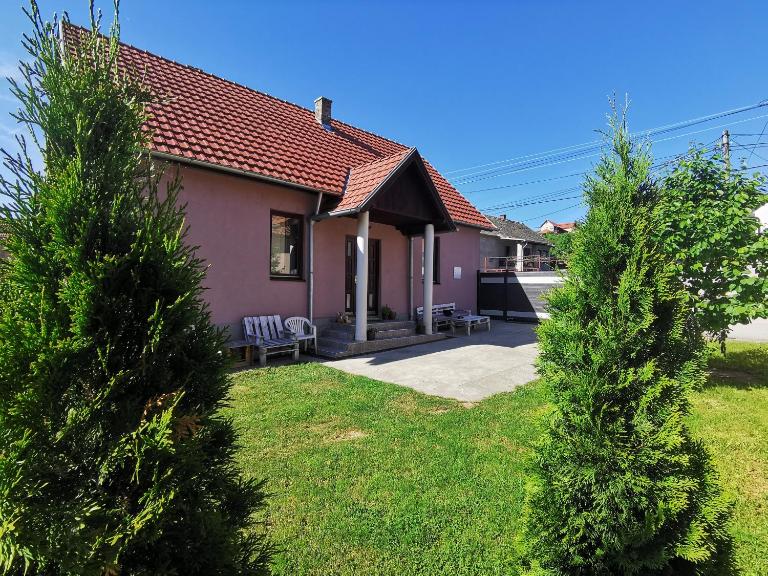 Apartmani La Grande Motte - B&B Vrdnik