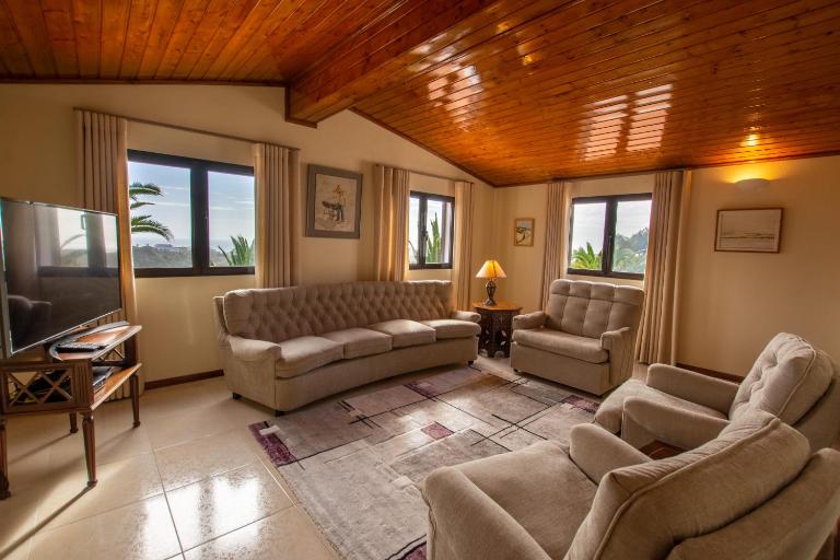 A House With a View - B&B Aljezur