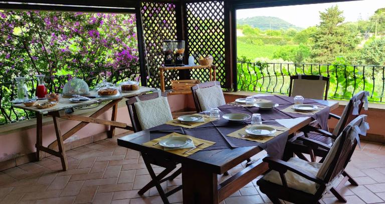 La Tinaia Country House - B&B Magomadas
