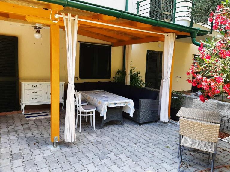 Apartment Tomic - Ferienwohnung Zivogosce