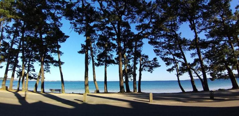 CAP COZ plage piscine et jardin - B&B Fouesnant
