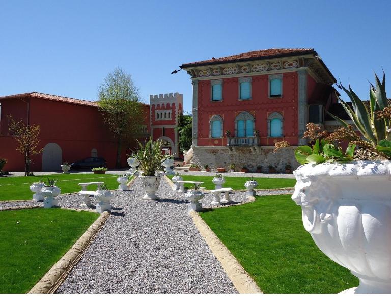 VILLA GARUTI VILLAGE - B&B Padenghe sul Garda