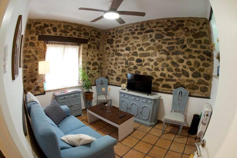 Apartamento tranquilo e ideal para parejas, con bonitas vistas de Toledo y fantàstica ubicación - B&B Toledo