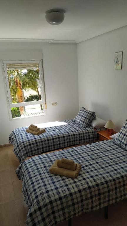 HABITACIONES EN frente DEL PUERTO - Chambres d'hôtes Almería
