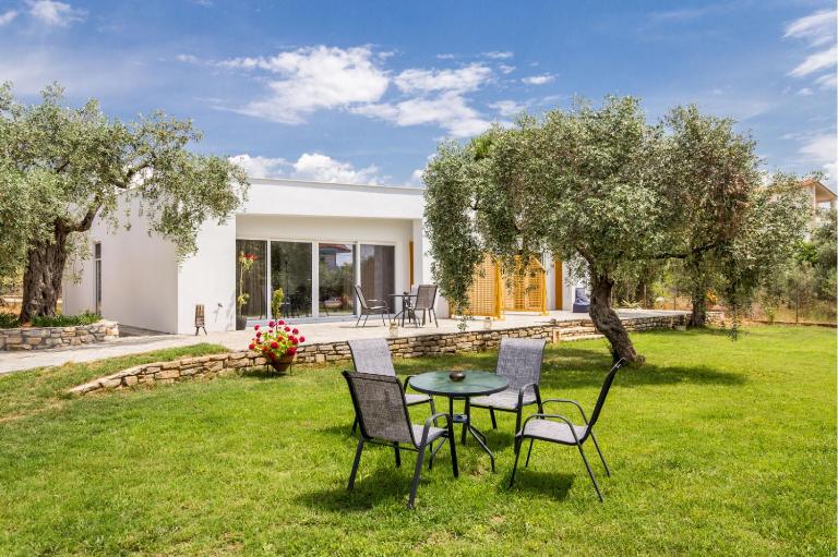 AVGOUSTIDIS APARTMENTS - Ferienwohnung Limenária